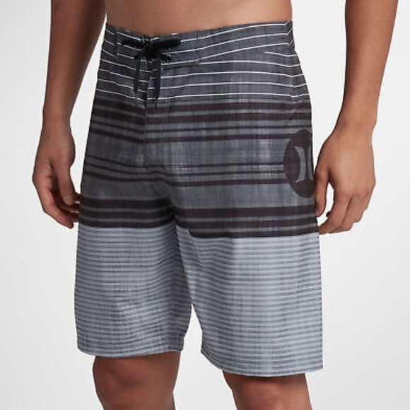 Hurley Men's Black and Gray Swim Shorts - Picture 1 of 13